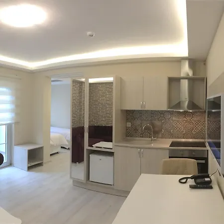 Gold Mina Hotel