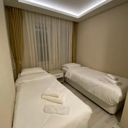 Gold Mina Hotel 3*