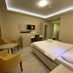 Отель Gold Mina 3*