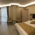 Отель Gold Mina 3*