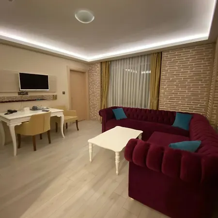 Gold Mina Hotel 3*