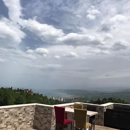 Hotel Gold Mina 3*